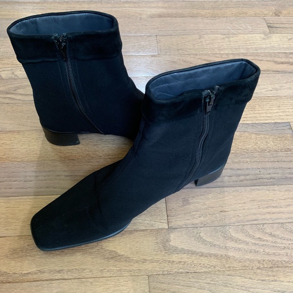 Stuart Weizman Gore-Tex side zipper ankle boots - Picture 1 of 10